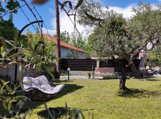 Elina House And Garden *