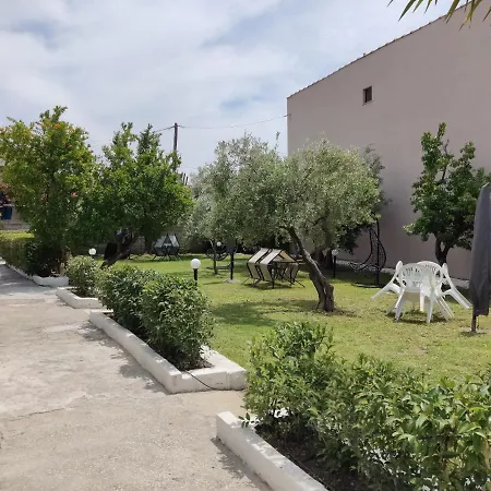 Elina House And Garden *