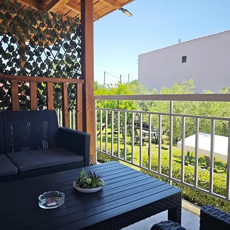 度假居 Elina House And Garden 尼基季