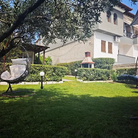 Elina House And Garden 度假居