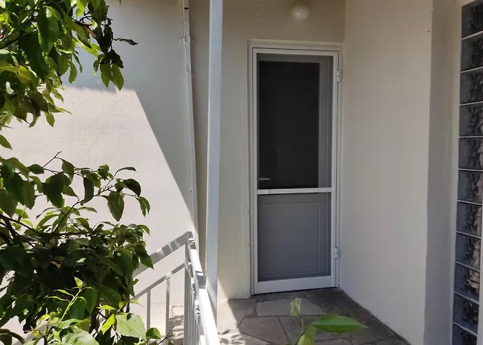 Σπίτι διακοπών Elina House And Garden Νικήτη