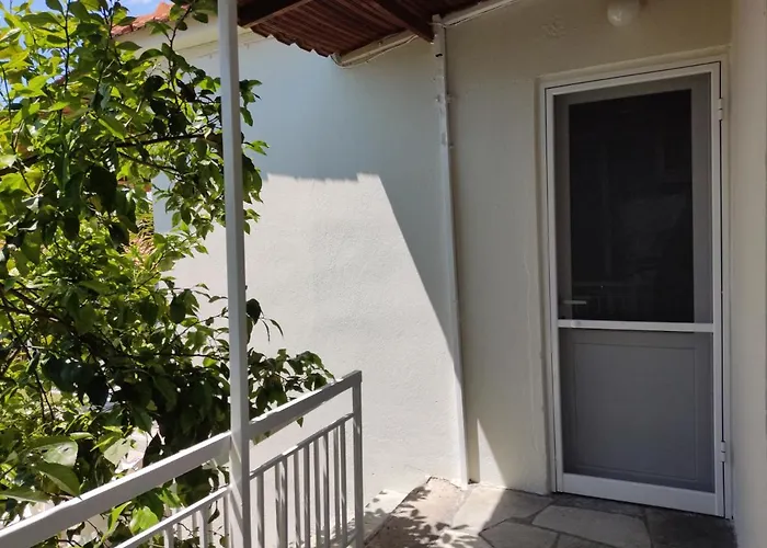 Σπίτι διακοπών Elina House And Garden Νικήτη
