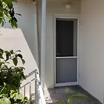 בית נופש Elina House And Garden ניקיטי