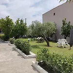 Elina House And Garden *